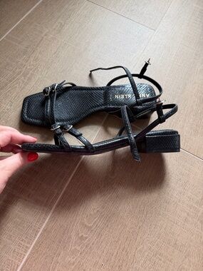 Anne Klein iFlex Black Strappy Square-Toe Low Heeled Sandals